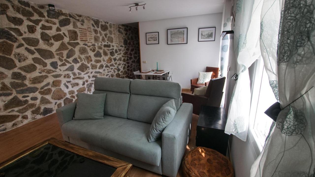 Apartamento/Casa El Puente Apartment โตเลโด ภายนอก รูปภาพ